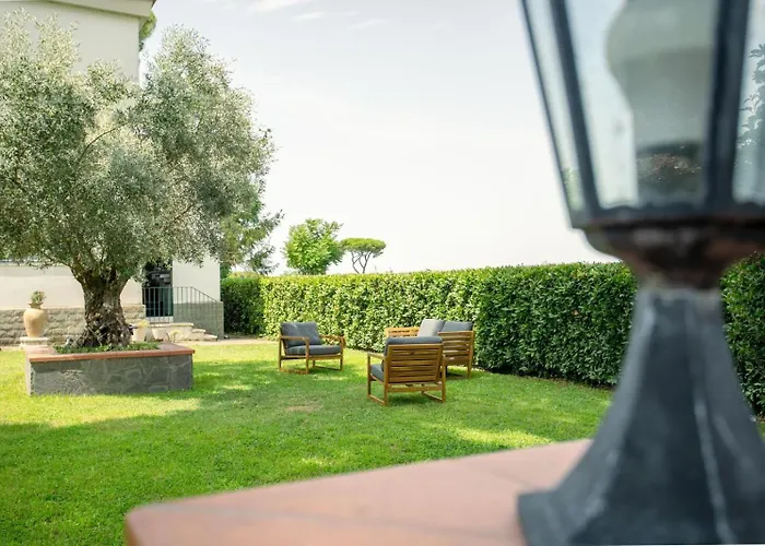 Castelli Romani Con Piscina & Giardino Privato, 8 Ospiti * Rome