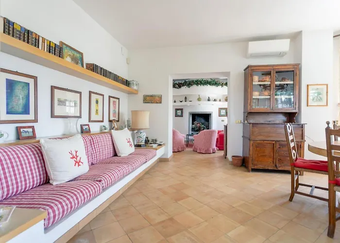 Villa Castelli Romani Con Piscina & Giardino Privato, 8 Ospiti *