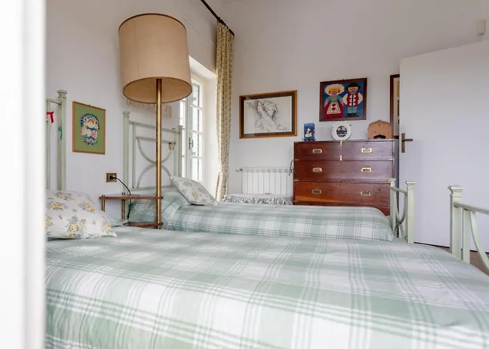 Castelli Romani Con Piscina & Giardino Privato, 8 Ospiti Villa *